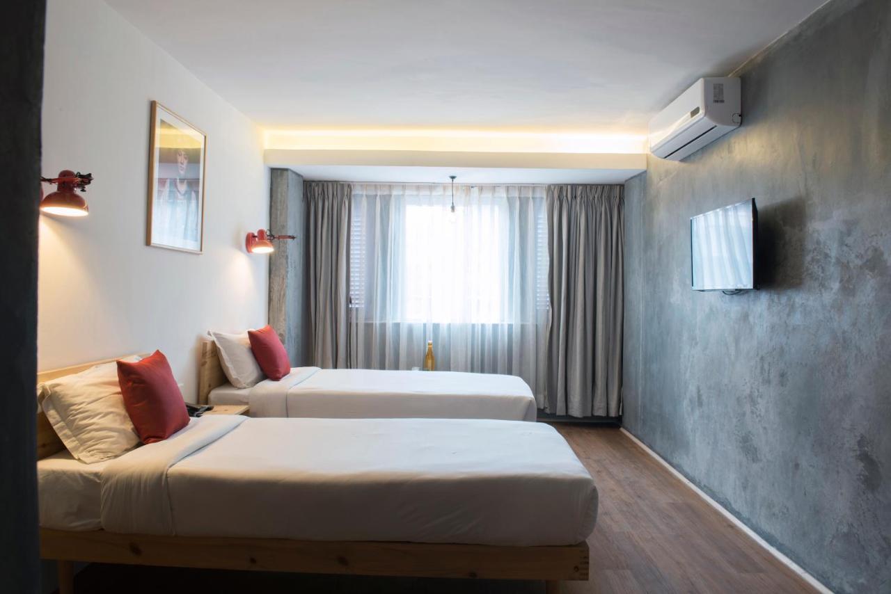 โพทาล่า เกสท์เฮาส์ Hotel กาฐมาณฑุ ภายนอก รูปภาพ
