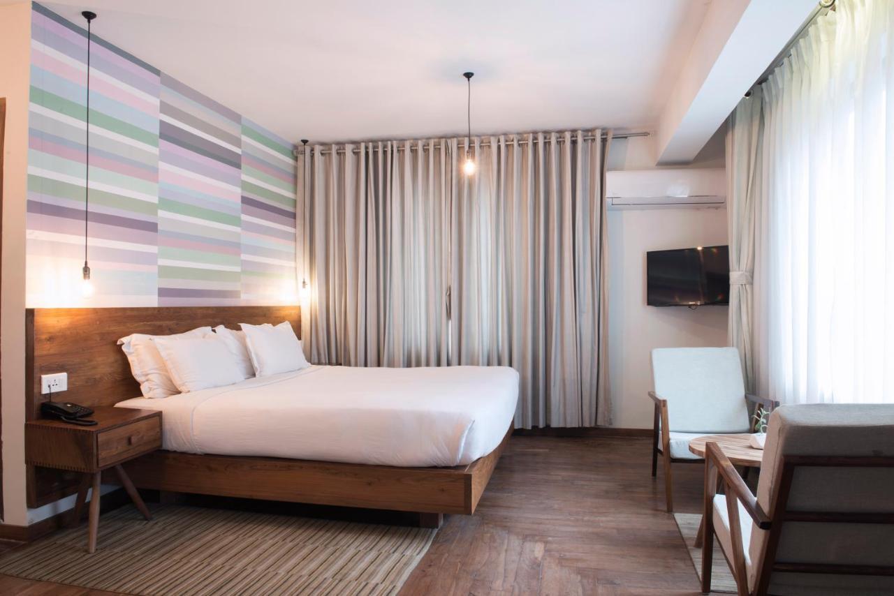 โพทาล่า เกสท์เฮาส์ Hotel กาฐมาณฑุ ภายนอก รูปภาพ