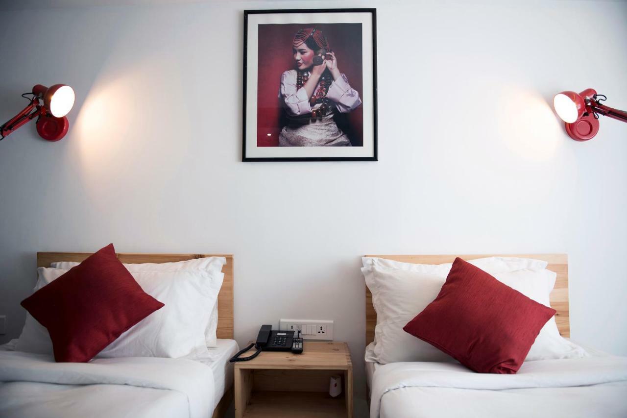 โพทาล่า เกสท์เฮาส์ Hotel กาฐมาณฑุ ภายนอก รูปภาพ